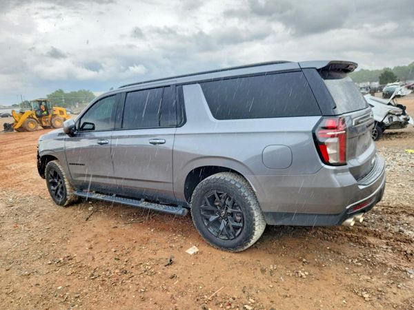 2022 CHEVROLET SUBURBAN Z71
