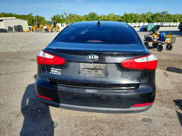 2016 KIA FORTE