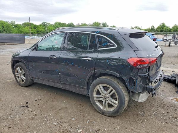 2021 MERCEDES-BENZ GLA 250 4MATIC