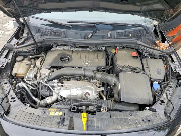 2021 MERCEDES-BENZ GLA 250 4MATIC