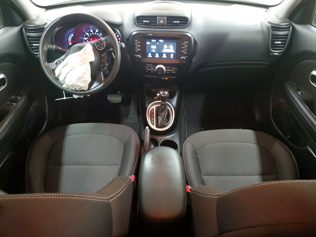 2019 KIA SOUL Base