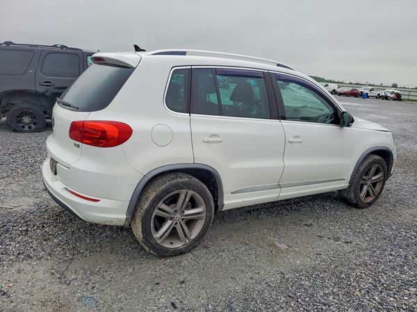 2017 VOLKSWAGEN TIGUAN Sport
