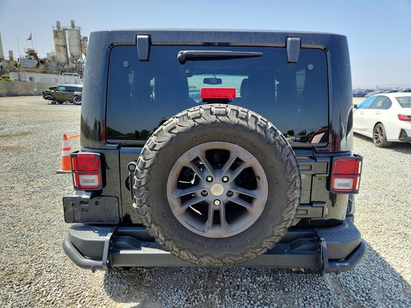 2017 JEEP WRANGLER SAHARA 4X4