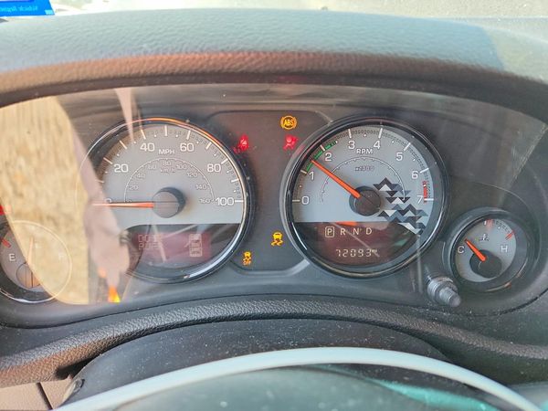 2017 JEEP WRANGLER SAHARA 4X4