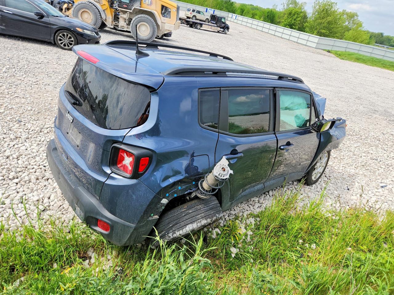 2023 JEEP RENEGADE LATITUDE 4X4