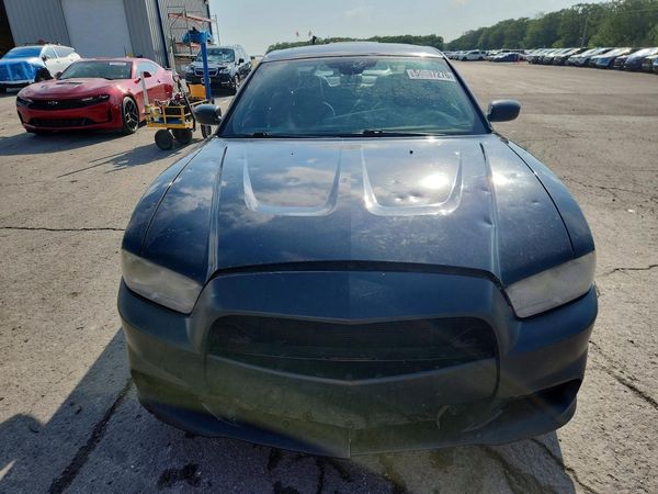 2013 DODGE CHARGER SXT