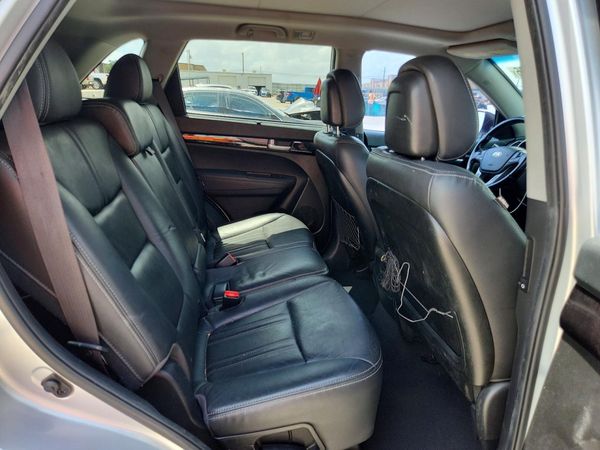 2015 KIA SORENTO TOP
