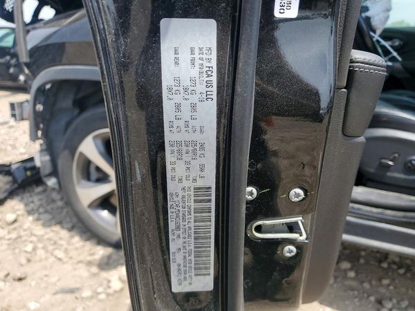 2019 JEEP CHEROKEE LIMITED 4X4