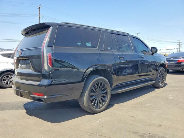 2022 CADILLAC ESCALADE Luxury