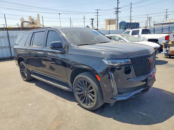 2022 CADILLAC ESCALADE Luxury
