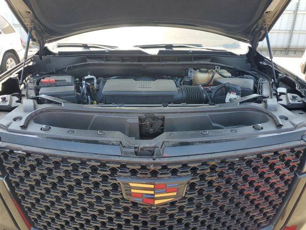 2022 CADILLAC ESCALADE Luxury