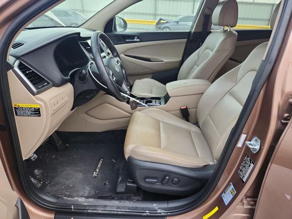 2017 HYUNDAI TUCSON