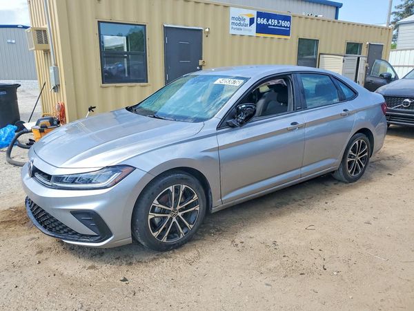 2025 VOLKSWAGEN JETTA Sport — Front 3/4