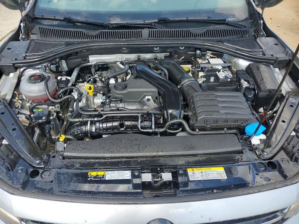 2025 VOLKSWAGEN JETTA Sport — Engine bay