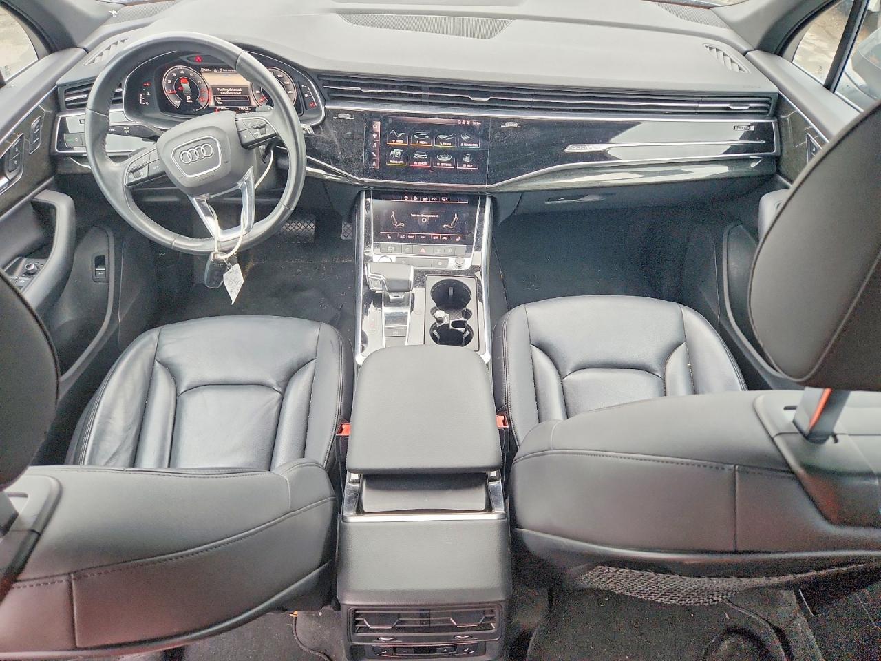 2020 AUDI Q7 quattro Premium