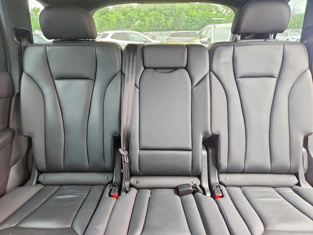 2020 AUDI Q7 quattro Premium