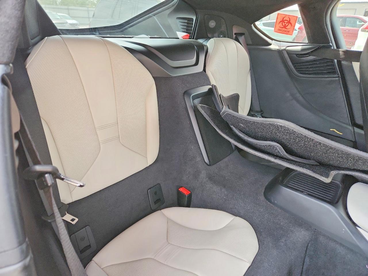 2019 BMW I8