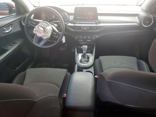 2022 KIA FORTE FE, LXS