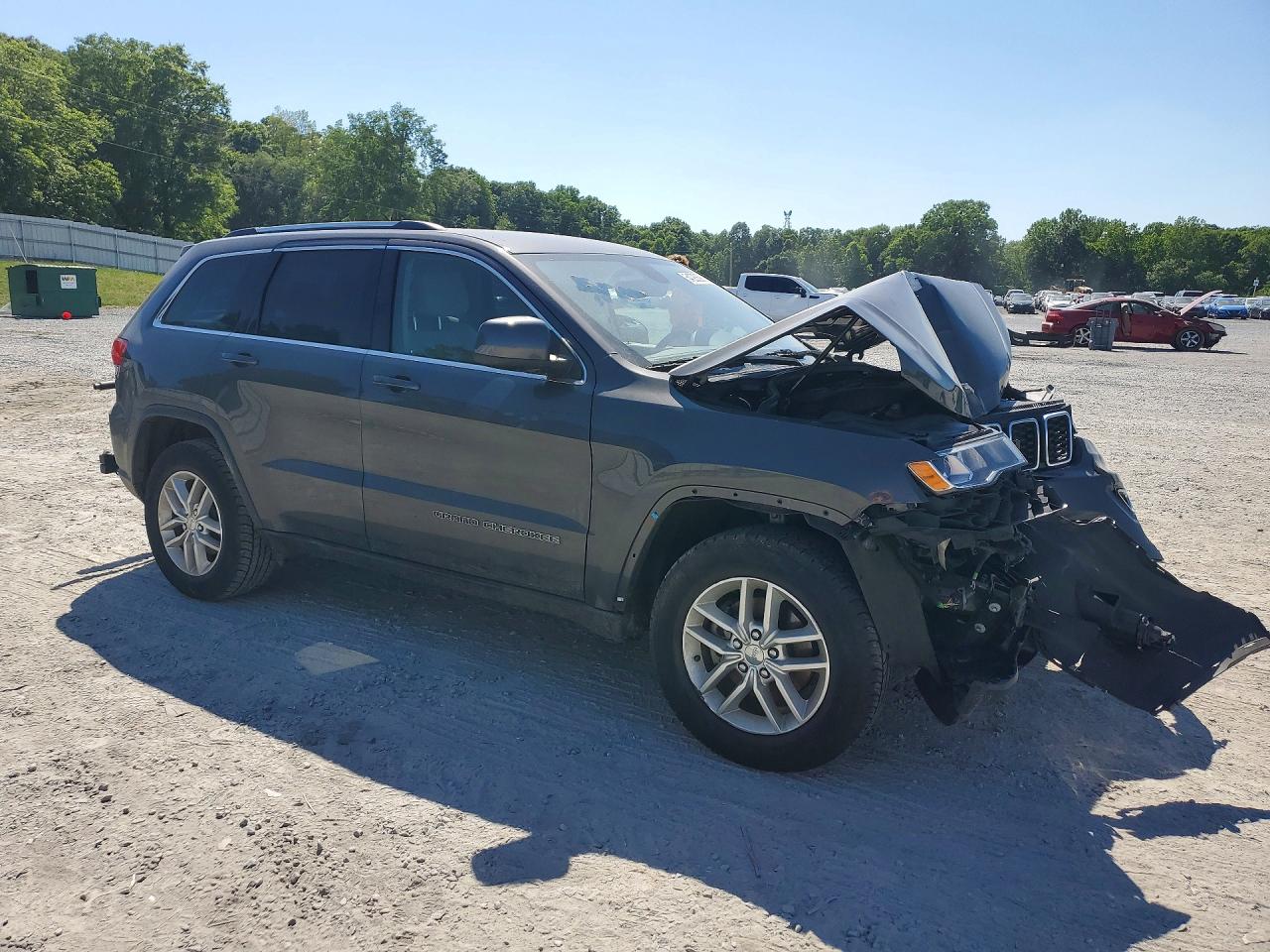 2017 JEEP GRAND CHEROKEE LAREDO 4X2