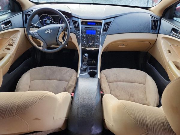2013 HYUNDAI SONATA GLS/ GLS Popular