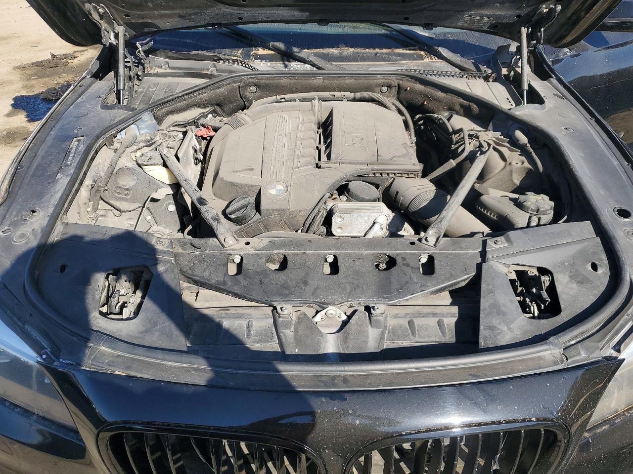 2015 BMW 740