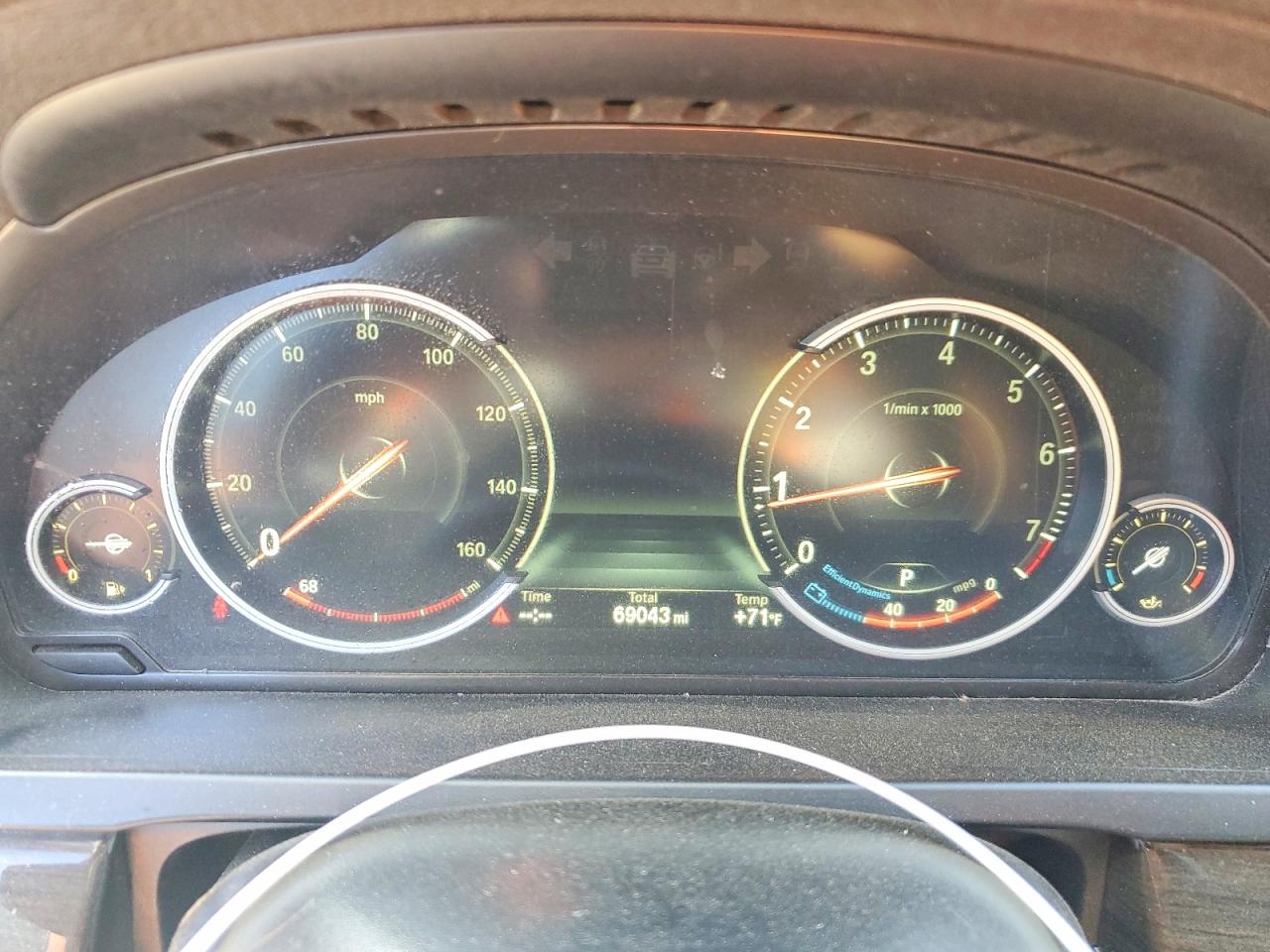 2015 BMW 740