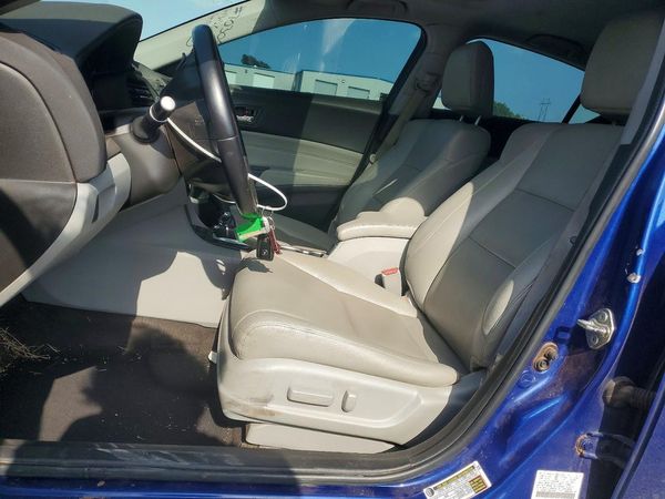 2017 ACURA ILX