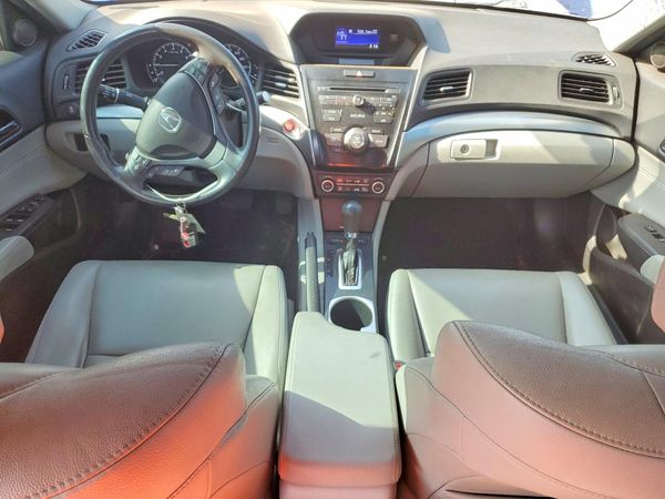 2017 ACURA ILX