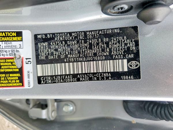 2018 TOYOTA CAMRY