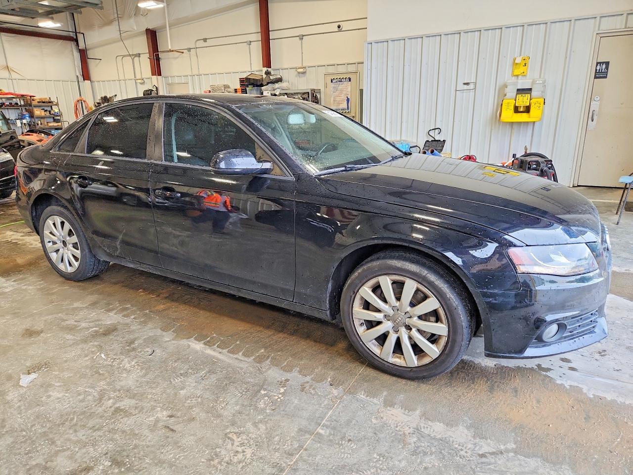 2012 AUDI A4 quattro Premium