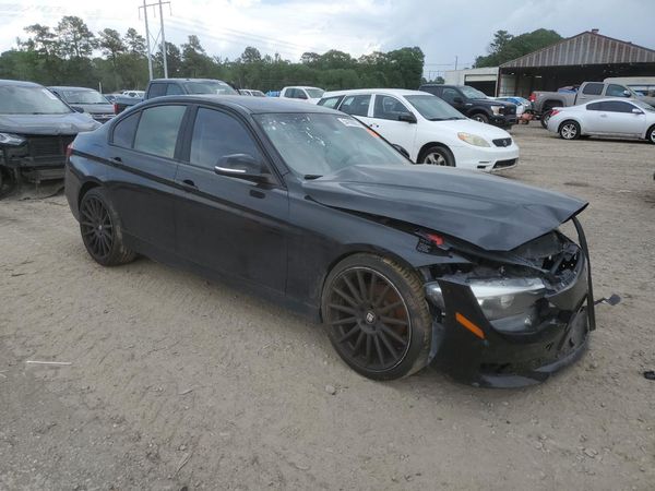 2015 BMW 3 SERIES 320i — Passenger 3/4