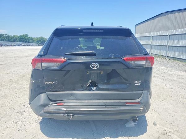 2019 TOYOTA RAV4 XLE / XLE Premium 4WD