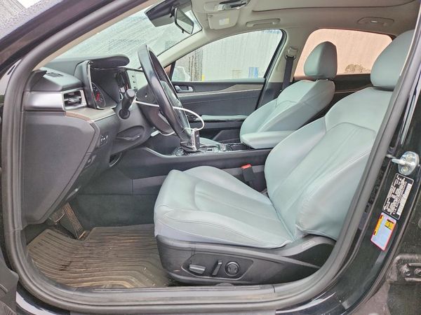 2021 KIA K5 EX