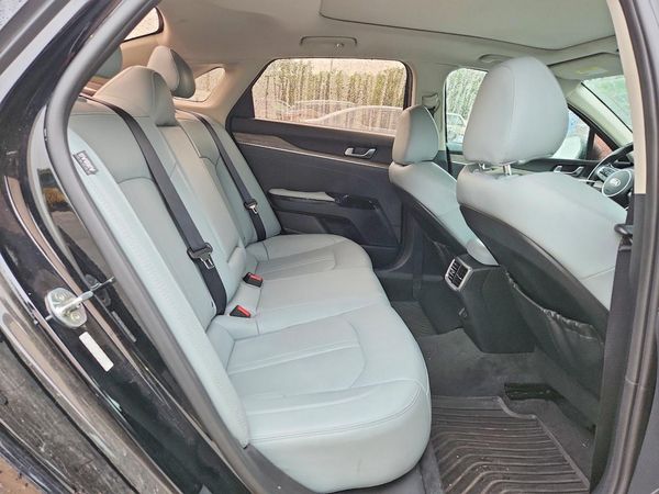 2021 KIA K5 EX