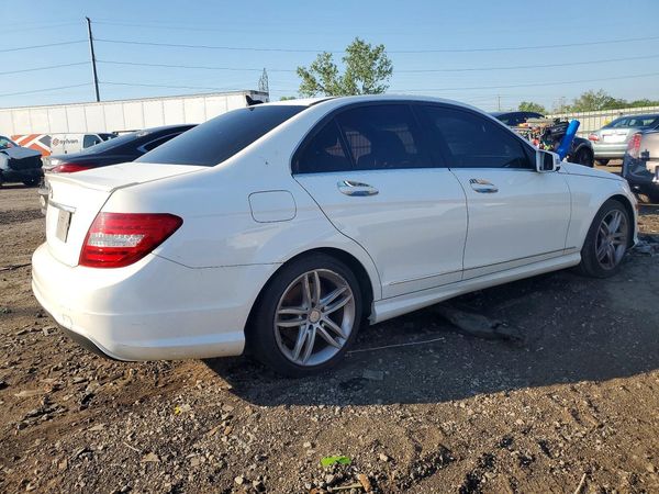 2014 MERCEDES-BENZ C C250
