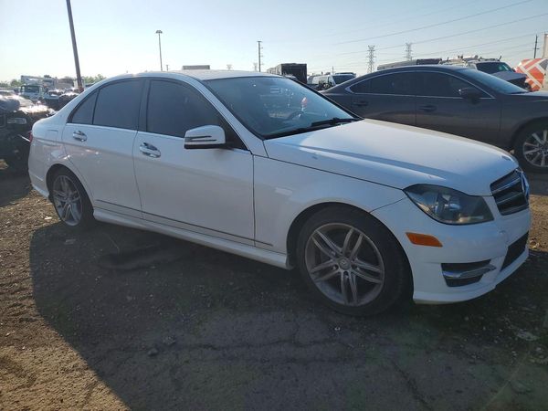 2014 MERCEDES-BENZ C C250