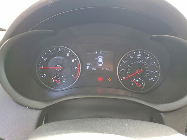 2019 KIA STINGER Base