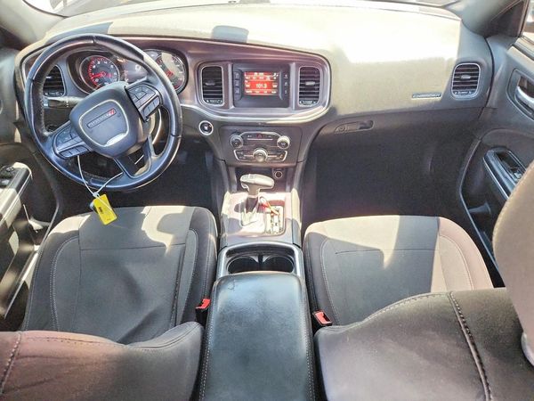 2015 DODGE CHARGER SE