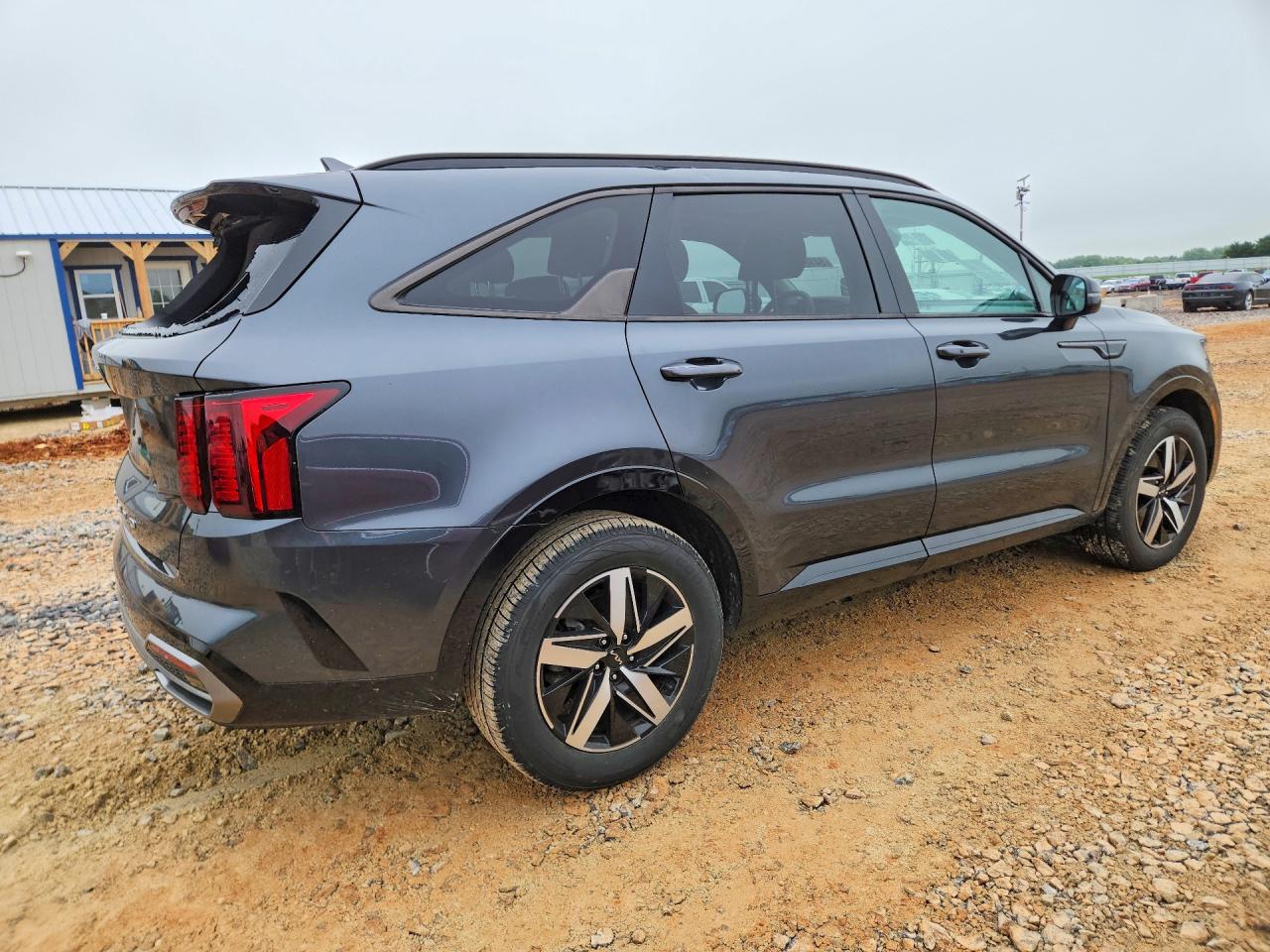 2022 KIA SORENTO S