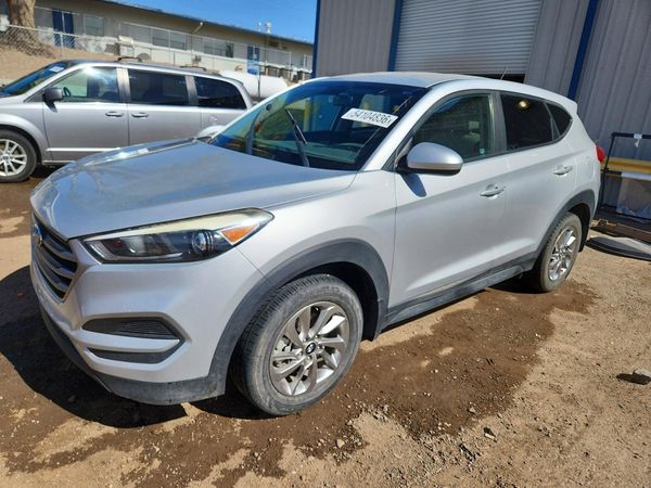 2017 HYUNDAI TUCSON SE (no options)