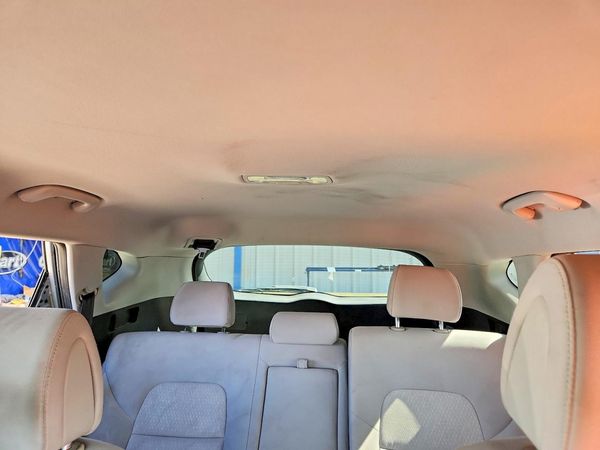 2017 HYUNDAI TUCSON SE (no options)