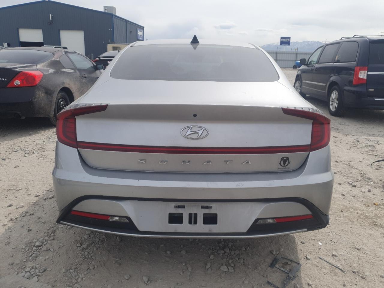 2021 HYUNDAI SONATA SE