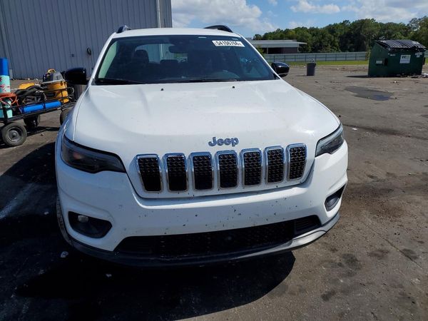 2022 JEEP CHEROKEE LATITUDE LUX 4X4 — DIRF