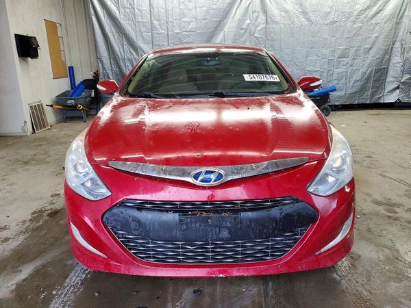 2013 HYUNDAI SONATA