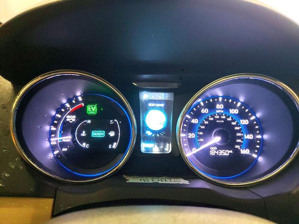 2013 HYUNDAI SONATA
