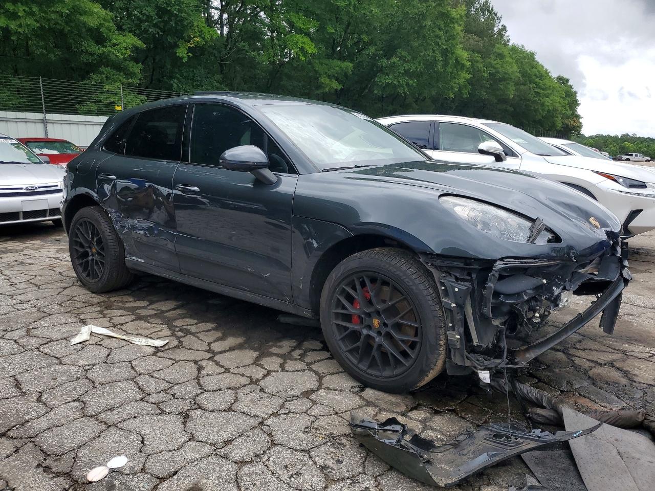 2018 PORSCHE MACAN Macan GTS