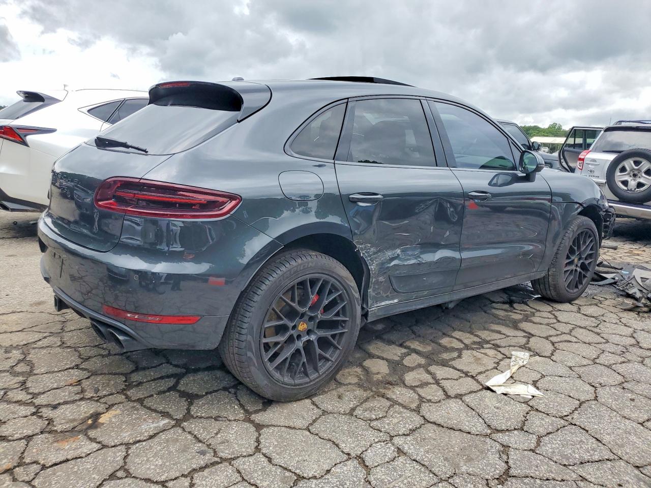 2018 PORSCHE MACAN Macan GTS