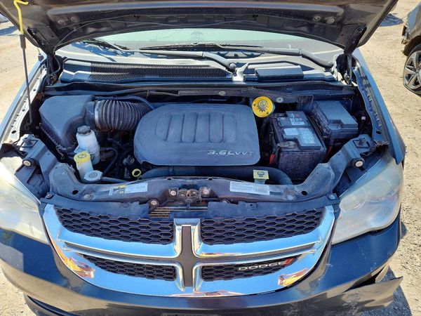 2014 DODGE GRAND CARAVAN SE