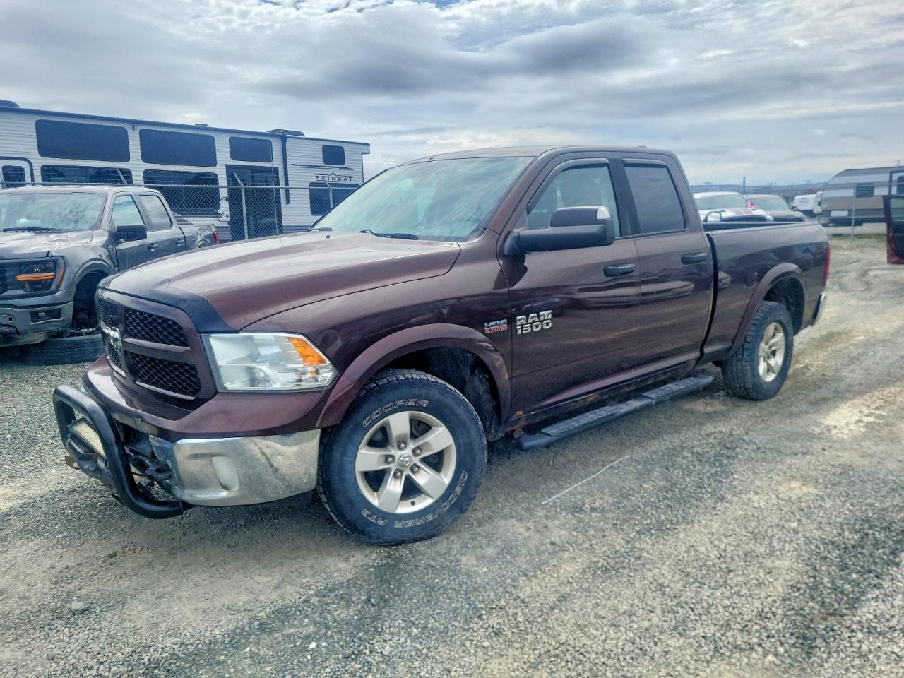 2015 RAM 1500 SLT QUAD CAB 4X4