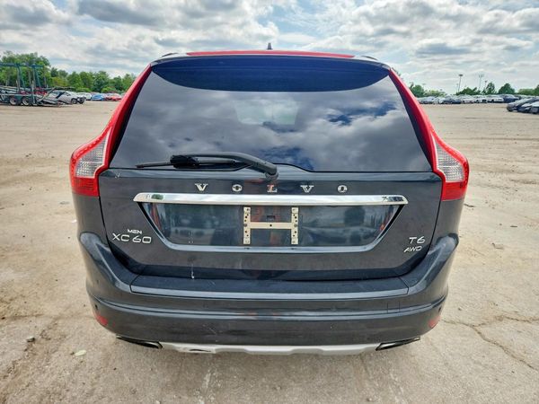 2016 VOLVO XC60